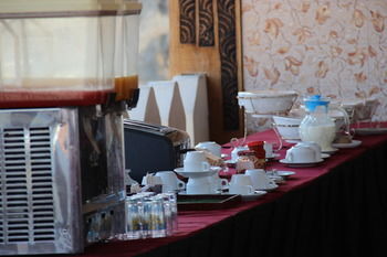 Al-minar Hotel