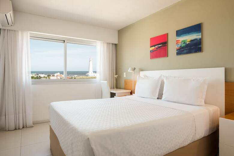 Uy Proa Sur Hotel