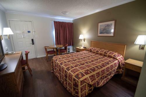 Hotel National 9 Inn