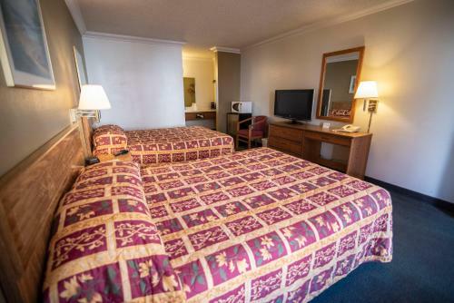 Hotel National 9 Inn