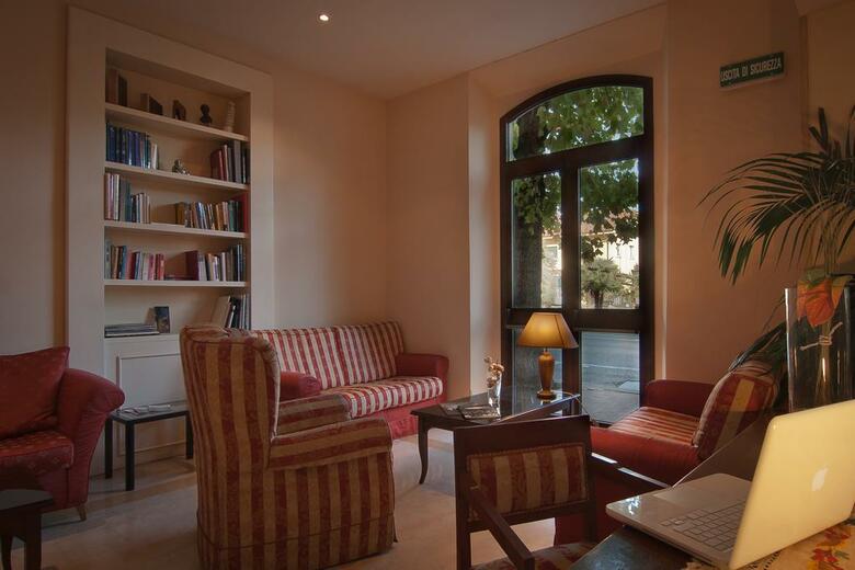 Hotel Arnolfo & Aqua Laetitia Spa And Beauty