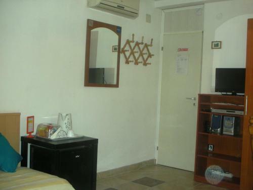 Hostal Rooms Aeroport