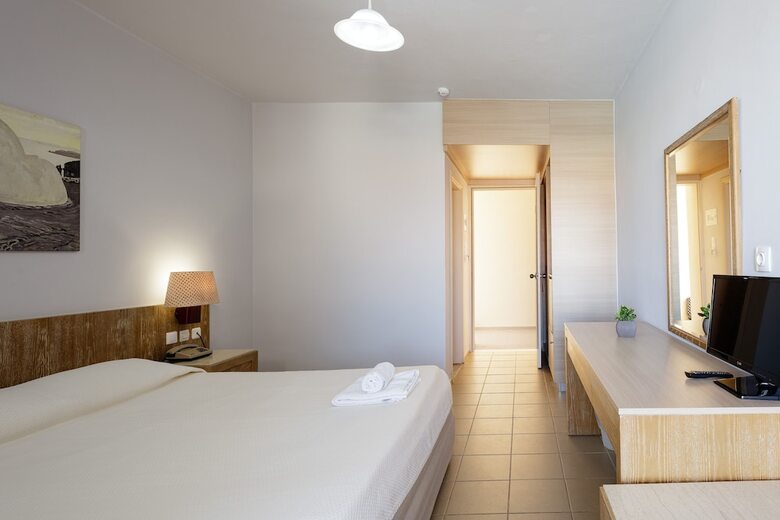 Hotel Rethymno Village