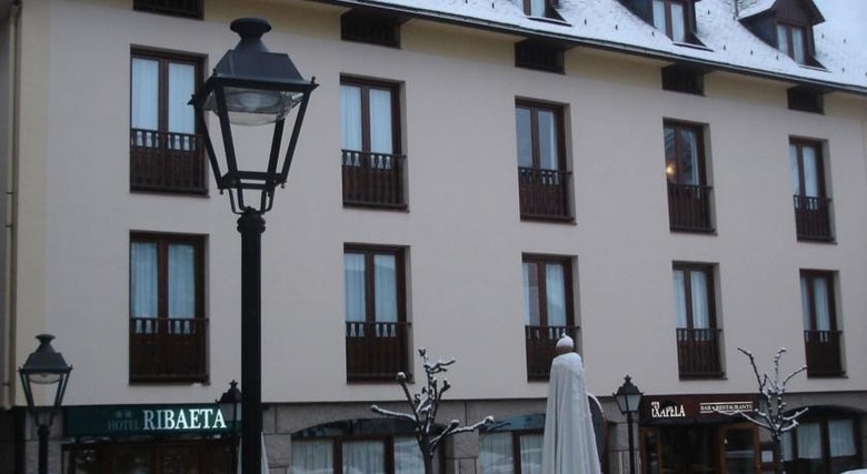 Hotel Ribaeta