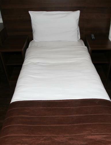 9a Craven Road Hotel