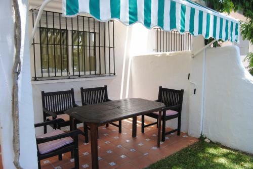 Apartamentos Costa Chiclana