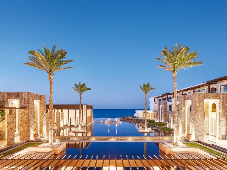 Hotel Amirandes