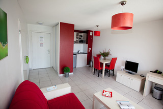 Hotel Park & Suites Bordeaux-saint Jean D'illac