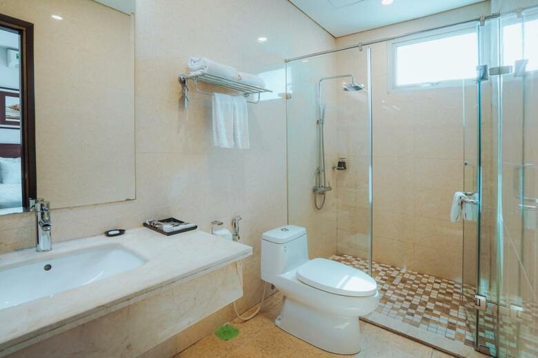 Hotel Thang Long Opera