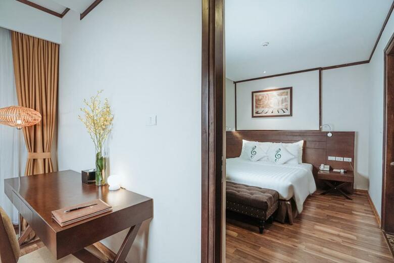 Hotel Thang Long Opera