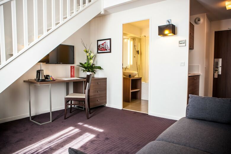 Paxton Spa Hotel Paris Mlv