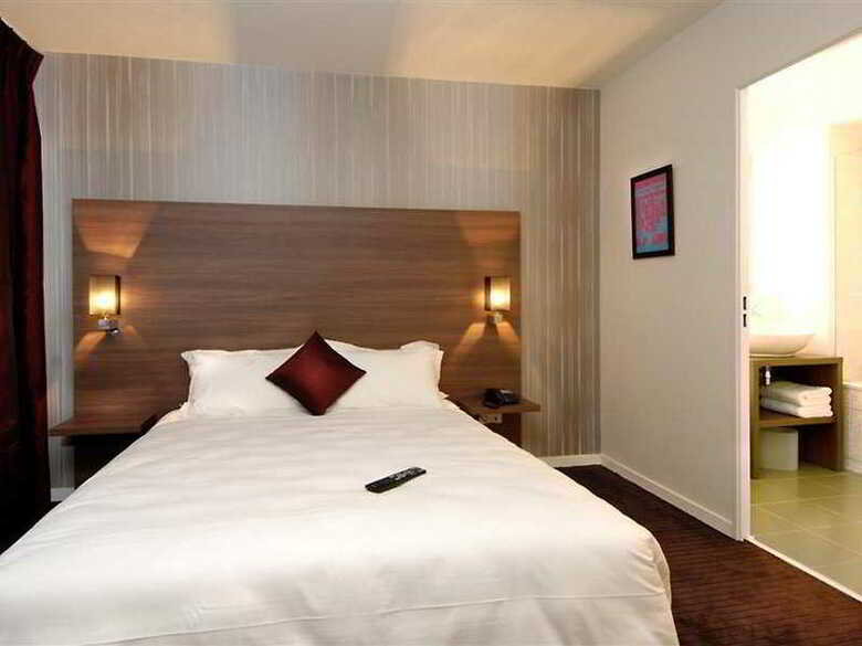 Paxton Spa Hotel Paris Mlv