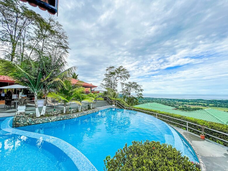 Hotel Whales  And  Dolphins