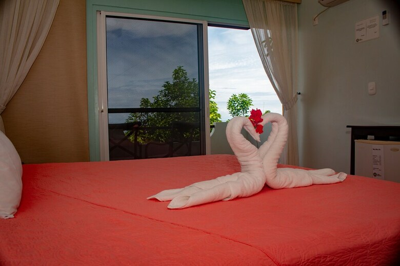 Hotel Whales  And  Dolphins