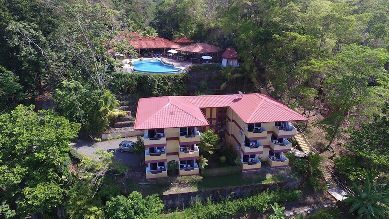 Hotel Whales  And  Dolphins