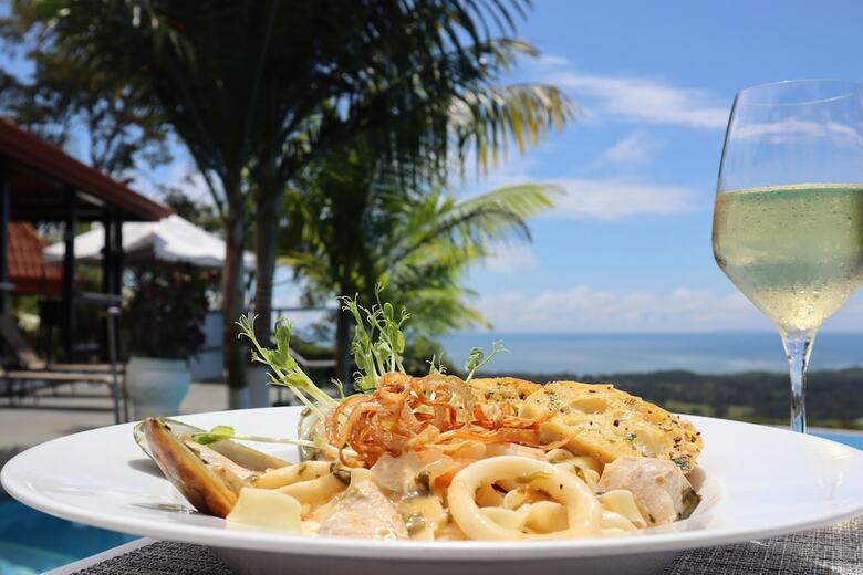 Hotel Whales  And  Dolphins