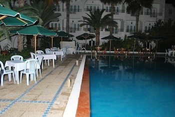 Hotel Emira