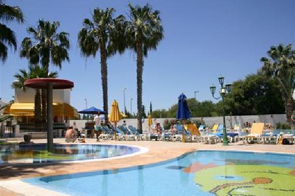 Hotel Nesrine