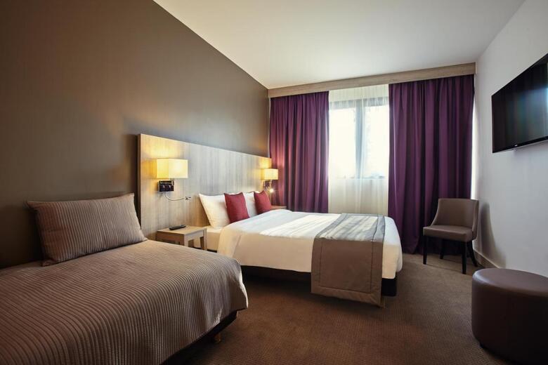 Hotel Mercure Versailles Parly 2