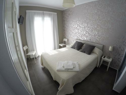 Hostal Mediterr�neo