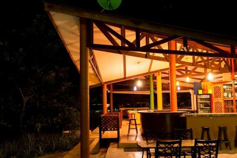 Aninga Lodge