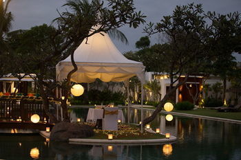 Villa The Samaya  Bali