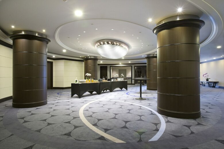 Hotel Hilton Paris Charles De Gaulle Airport