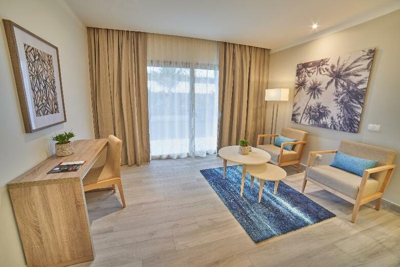 Hotel Bahia Principe Luxury Ambar - Adults Only