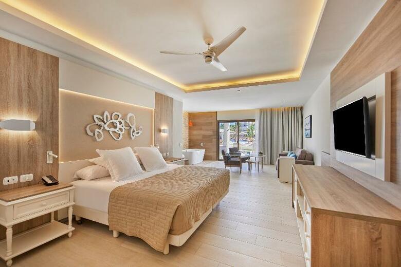 Hotel Bahia Principe Luxury Ambar - Adults Only