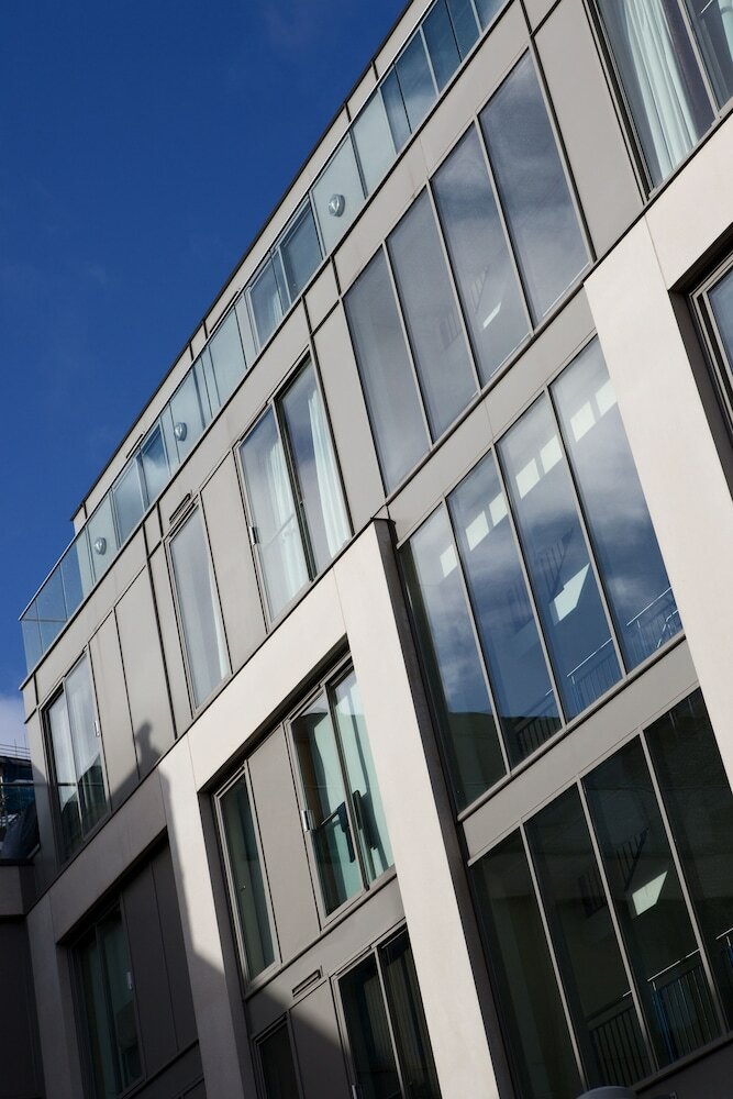 Spires Hotel (two Bedroom) 6 Pax