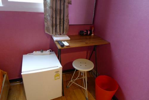 The House Hostel