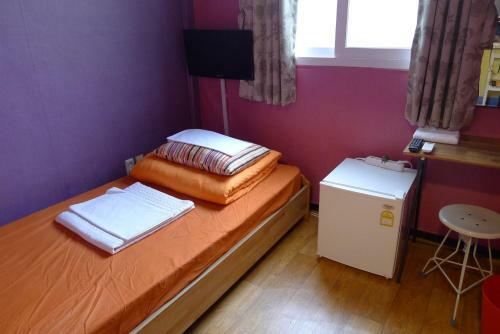 The House Hostel