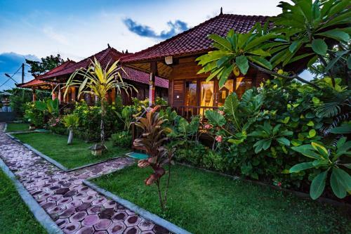 Hostal Abian Huts