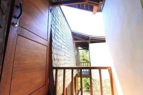 Villa Trevally