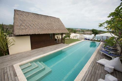 Villa Waru