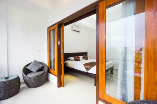 Nyuh Gading Home Stay