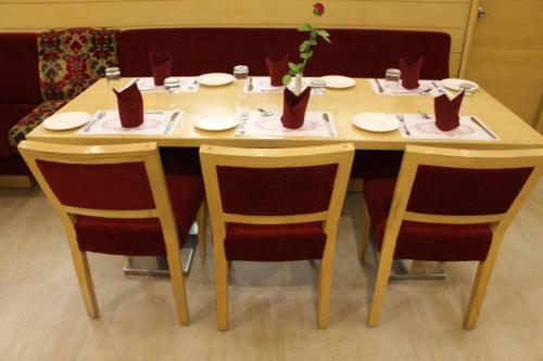 Hotel Dasaprakash Agra