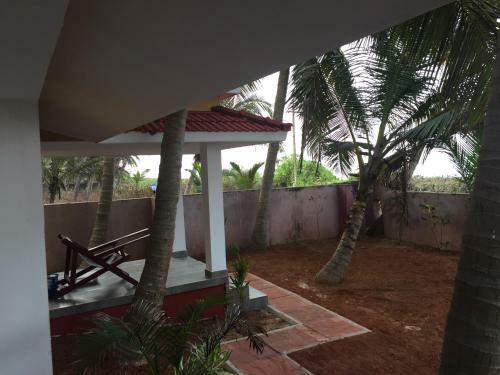 Kizhunnarocks Beach Resort