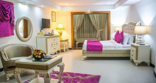 Hill Palace Hotel & Spa