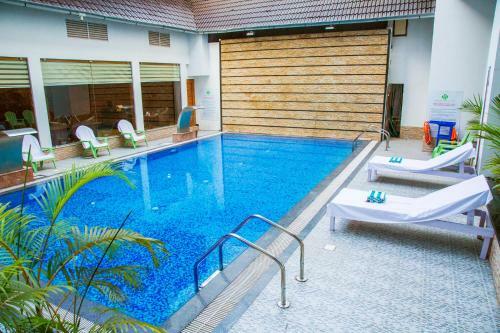 Hill Palace Hotel & Spa