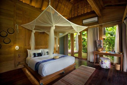 Hotel Blue Karma Resort