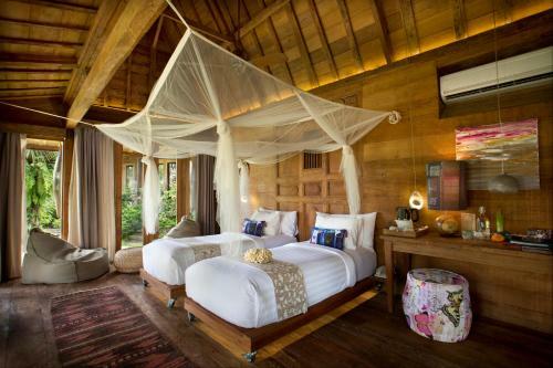Hotel Blue Karma Resort