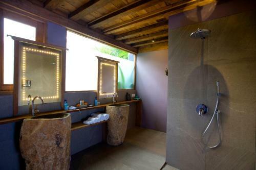 Hotel Blue Karma Resort