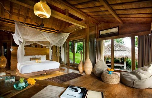 Hotel Blue Karma Resort