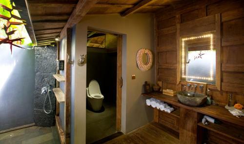Hotel Blue Karma Resort
