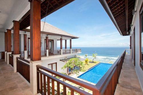 Indigo Dream Villa