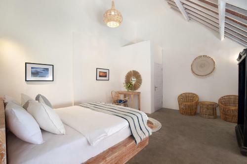 Hostal Bali Surf Villa