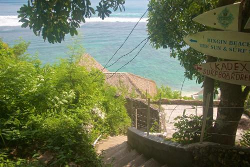 Hostal Bali Surf Villa
