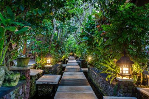 Alam Asmara Dive Resort