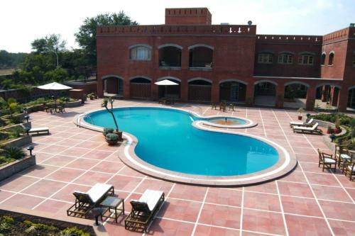 Hotel Cambay Sapphire, Gandhinagar